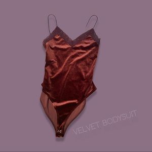 Crushed Velvet Bodysuit 🌹